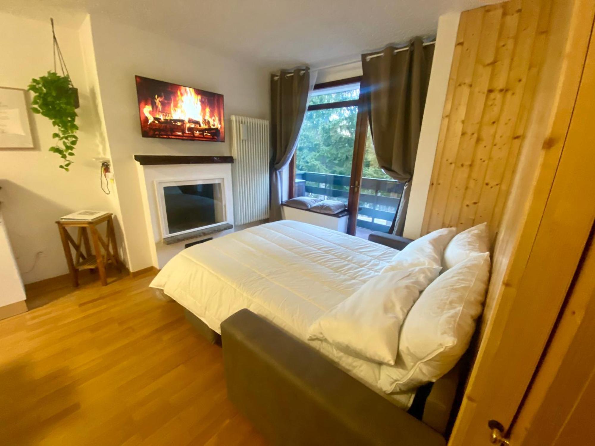 La Finestra Sul Brenta Con Posto Auto Privato Al Centro Di Mad Di Campiglio Cipat O22233-At-O13262 Apartment Фолгарида Екстериор снимка